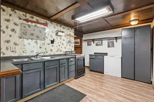 644 Schroeder Rd, Coal Valley, IL 61240 - Photo 50