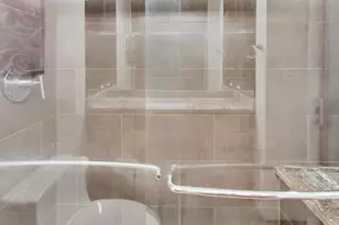 88 W Schiller St, Chicago, IL 60610 - Photo 26