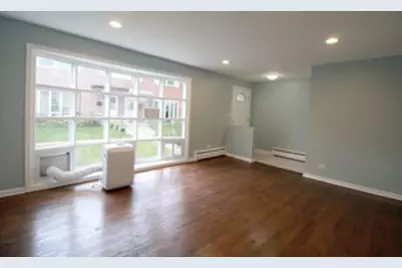 8829 Robin Drive #B, Des Plaines, IL 60016 - Photo 4