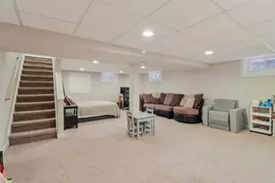 30W221 Claymore Ln, Naperville, IL 60563 - Photo 22