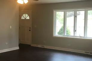 32 Heather Dr, Crystal Lake, IL 60014 - Photo 8