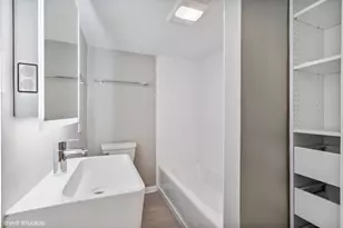 1731 W Potomac Ave, Chicago, IL 60622 - Photo 14