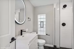 1731 W Potomac Ave, Chicago, IL 60622 - Photo 12