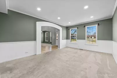 2045 Morningview Drive, Hoffman Estates, IL 60192 - Photo 4