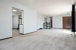 2745 Windamere Way, Rockford, IL 61109 - Photo 10