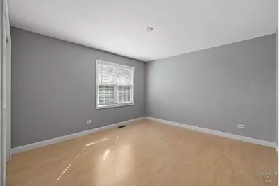 [Address not provided], Crystal Lake, IL 60012 - Photo 30