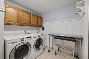 657 Old Westbury Rd, Crystal Lake, IL 60012 - Photo 20