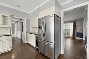 657 Old Westbury Rd, Crystal Lake, IL 60012 - Photo 18