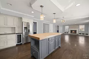 657 Old Westbury Rd, Crystal Lake, IL 60012 - Photo 16