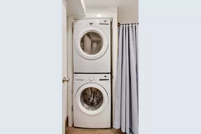 7015 N Sheridan Road, Chicago, IL 60626 - Photo 30