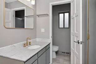 1919 Coach Dr, Naperville, IL 60565 - Photo 16