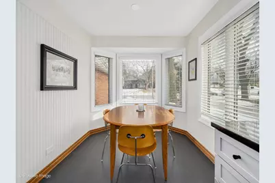 412 Lawrence Avenue, Glen Ellyn, IL 60137 - Photo 10