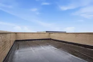 2471 N Clybourn Ave, Chicago, IL 60638 - Photo 32