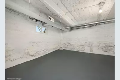 1506 W Touhy Avenue, Chicago, IL 60626 - Photo 30