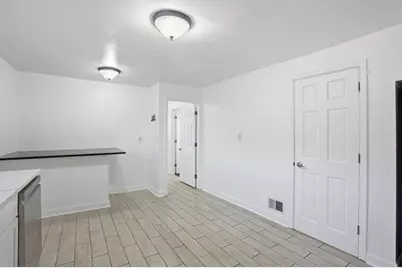 8047 45th Place, Lyons, IL 60534 - Photo 8