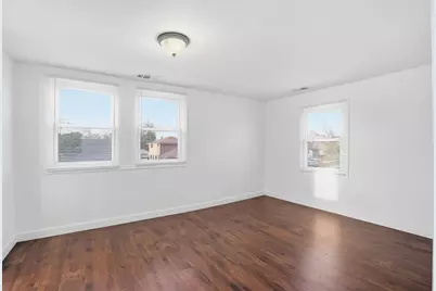 8047 45th Place, Lyons, IL 60534 - Photo 16