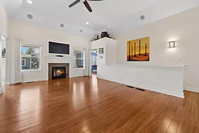 1315 Hosmer Street, Joliet, IL 60435 - Photo 4