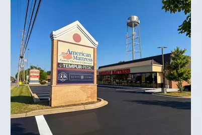 35 E Golf Road, Hoffman Estates, IL 60195 - Photo 2