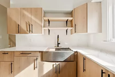 7640 S Bishop Street, Chicago, IL 60620 - Photo 8