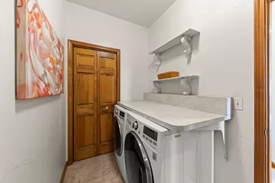 302 Roscommon Court, Glen Ellyn, IL 60137 - Photo 24