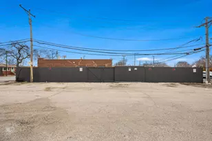 3327 W Columbus Ave, Chicago, IL 60652 - Photo 24