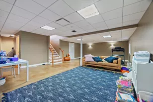 735 W 8th St, Hinsdale, IL 60521 - Photo 34