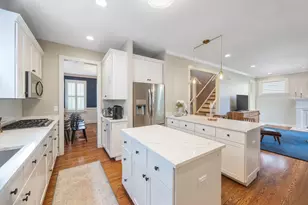 735 W 8th St, Hinsdale, IL 60521 - Photo 10