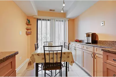 [Address not provided], Buffalo Grove, IL 60089 - Photo 14