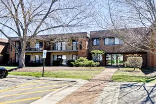 [Address not provided], Buffalo Grove, IL 60089 - Photo 1