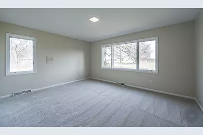 15600 Griswold Springs Road, Plano, IL 60545 - Photo 36