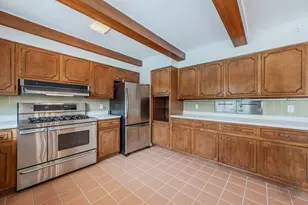 15600 Griswold Springs Rd, Plano, IL 60545 - Photo 12