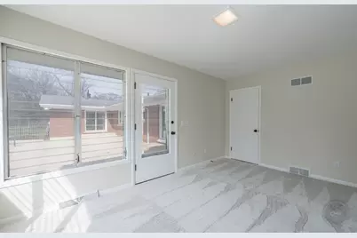 15600 Griswold Springs Road, Plano, IL 60545 - Photo 26