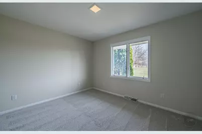 15600 Griswold Springs Road, Plano, IL 60545 - Photo 38