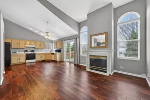 1531 Cumberland Pkwy, Algonquin, IL 60102 - Photo 6