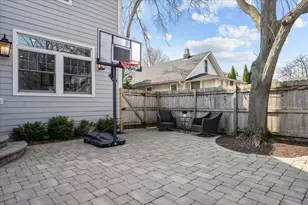 529 Park Dr, Kenilworth, IL 60043 - Photo 42