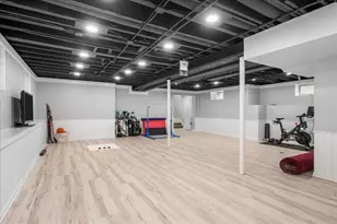 529 Park Dr, Kenilworth, IL 60043 - Photo 38