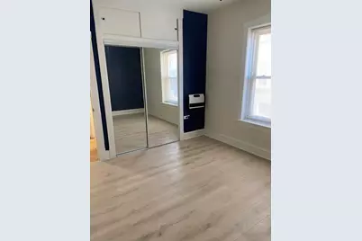 2210 E 70th Street #1, Chicago, IL 60649 - Photo 4