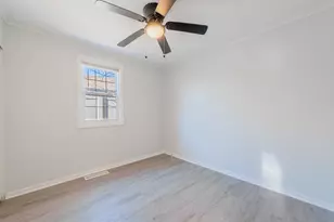 3137 176th St, Lansing, IL 60438 - Photo 10