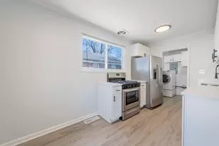 3137 176th St, Lansing, IL 60438 - Photo 6