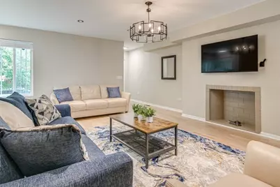 [Address not provided], Chicago, IL 60649 - Photo 2