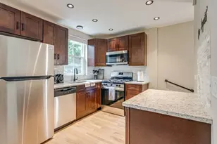 [Address not provided], Chicago, IL 60649 - Photo 8