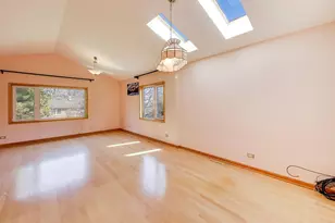 5714 Crain St, Morton Grove, IL 60053 - Photo 18