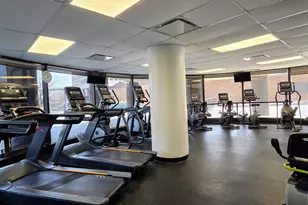 5415 N Sheridan Rd, Chicago, IL 60640 - Photo 4