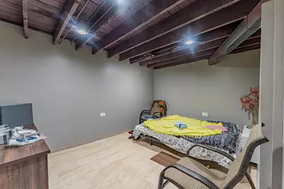 7533 N Ridge Boulevard, Chicago, IL 60645 - Photo 28