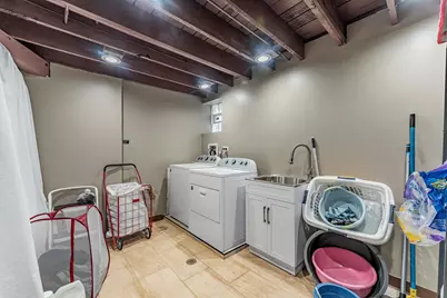 7533 N Ridge Boulevard, Chicago, IL 60645 - Photo 26