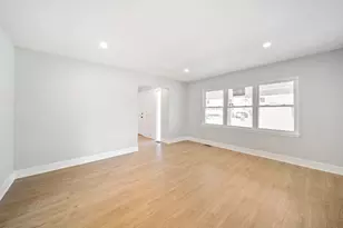 99 Essex Rd, Elk Grove Village, IL 60007 - Photo 28