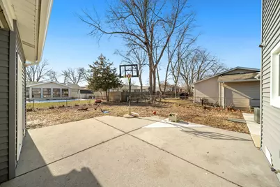 99 Essex Road, Elk Grove Village, IL 60007 - Photo 36