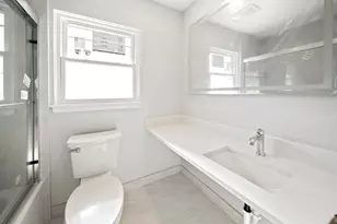 99 Essex Rd, Elk Grove Village, IL 60007 - Photo 22