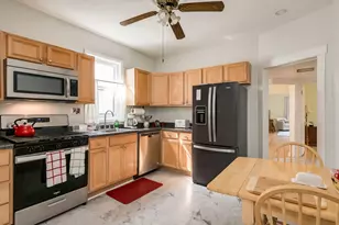 526 N Lombard Ave, Oak Park, IL 60302 - Photo 8