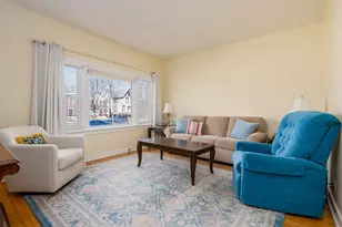 526 N Lombard Ave, Oak Park, IL 60302 - Photo 4